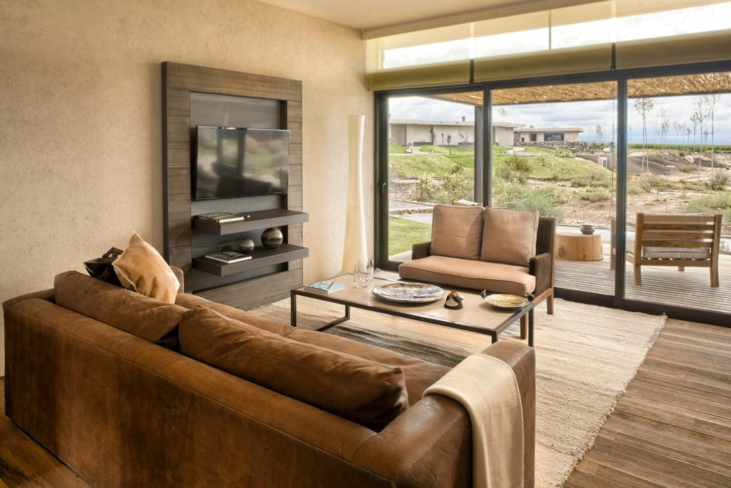 The Vines Resort & Spa Los Sauces  Rum bild